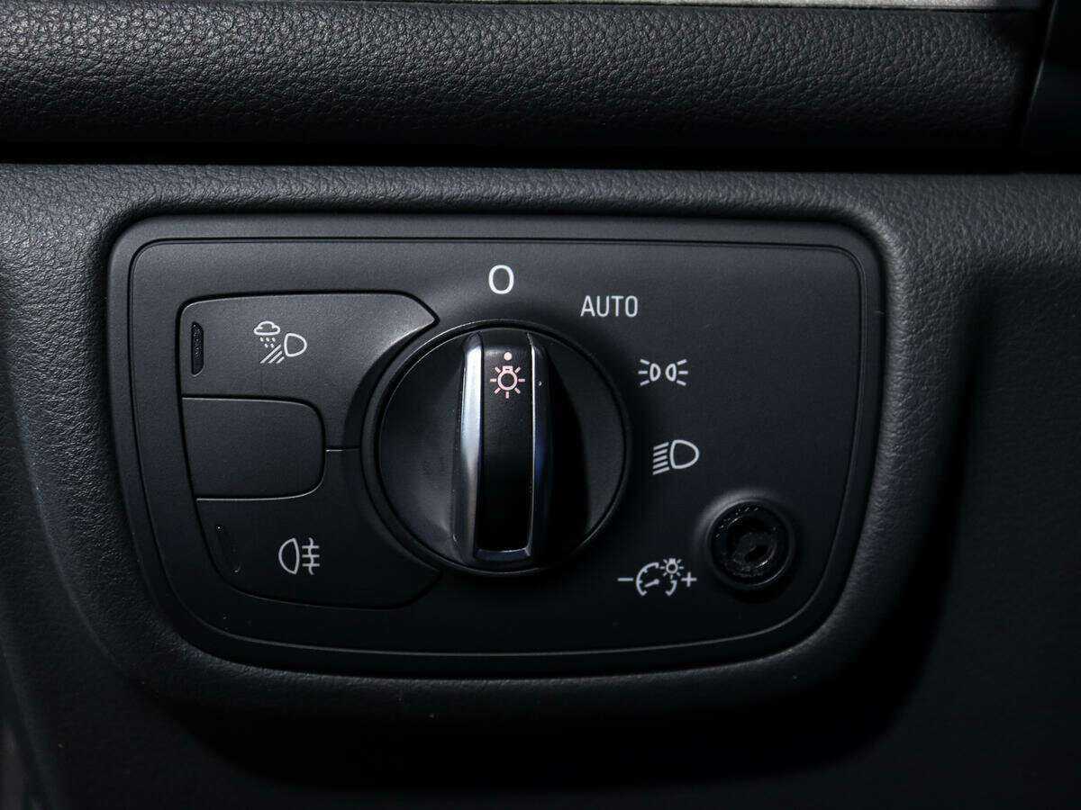 Audi A6 2015 года с пробегом. Фото: #15