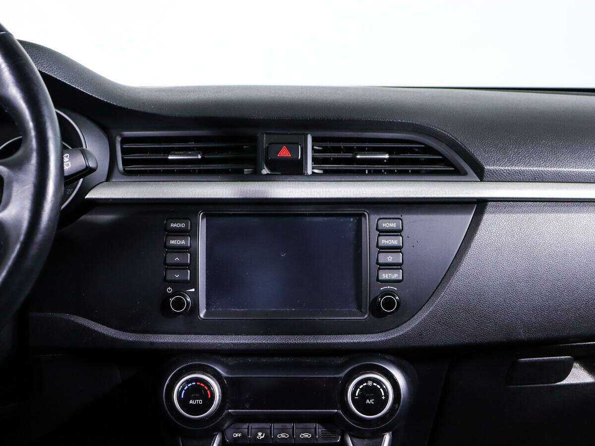 Б/У Киа Рио 2018 года. Фото: #12