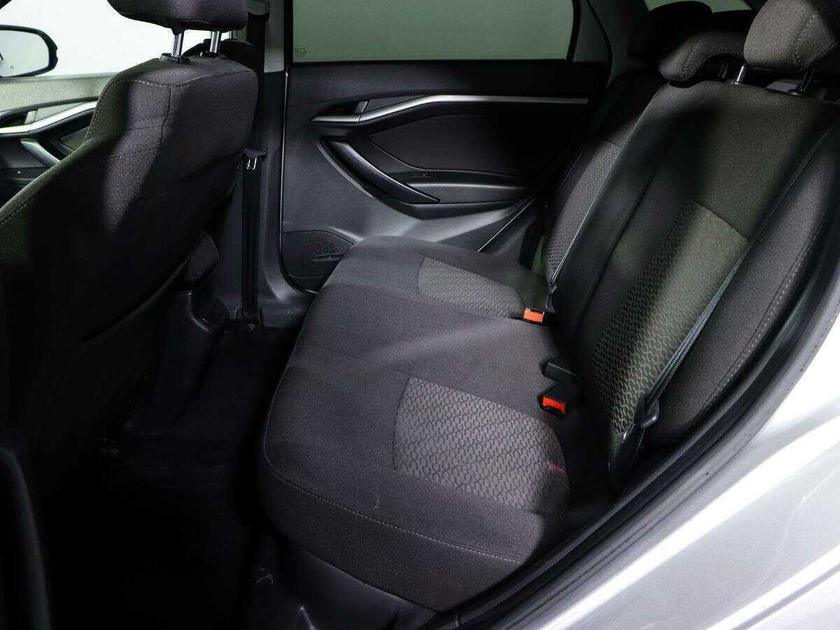 Б/У Лада (ВАЗ) Веста 2019 года. Фото: #7