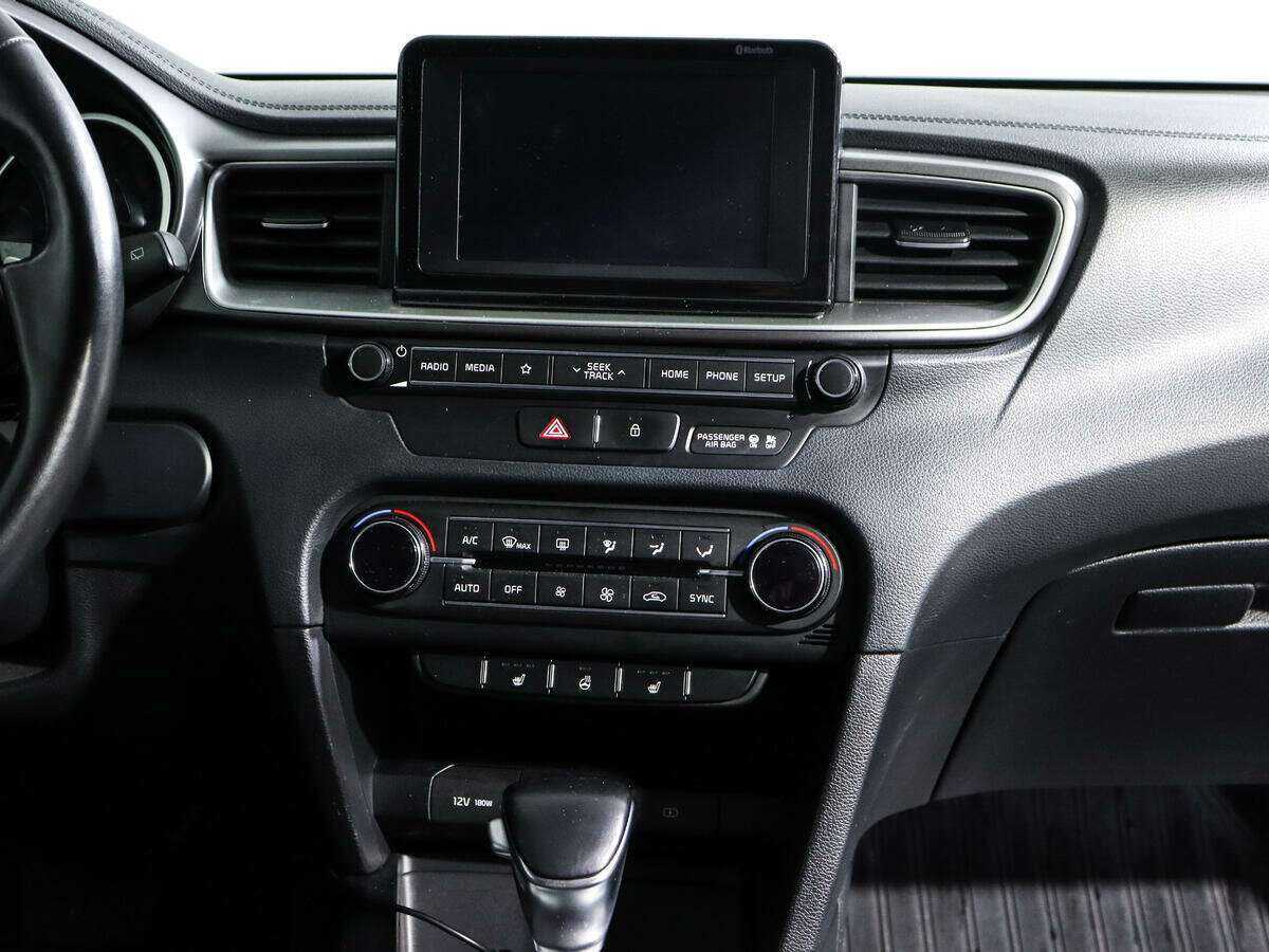 Б/У Киа Сид 2018 года. Фото: #10