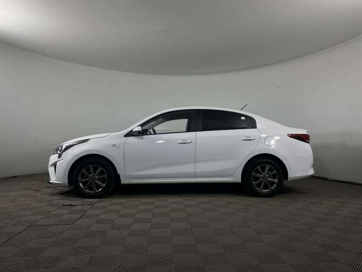 Б/У Киа Рио 2021 года. Фото: #4