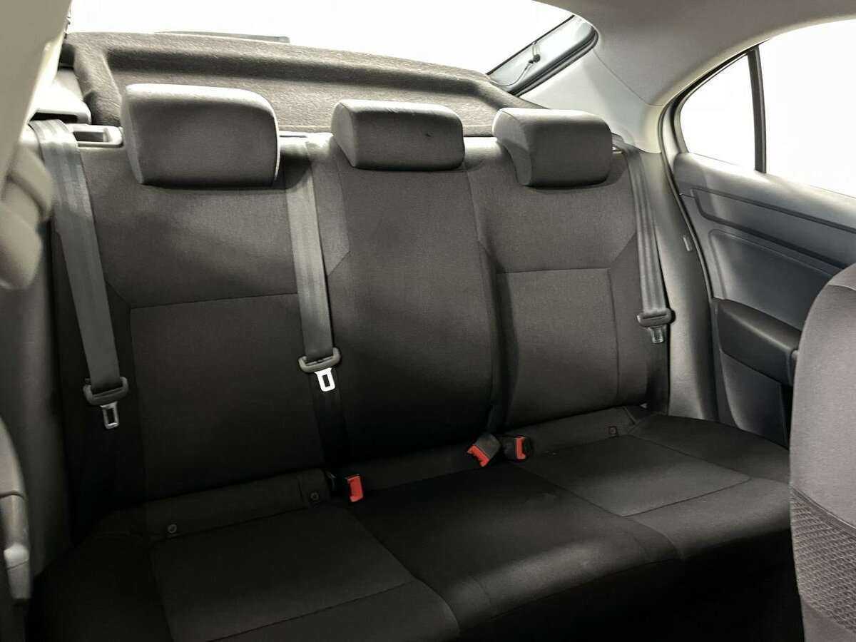 Б/У Шкода Рапид 2016 года. Фото: #13