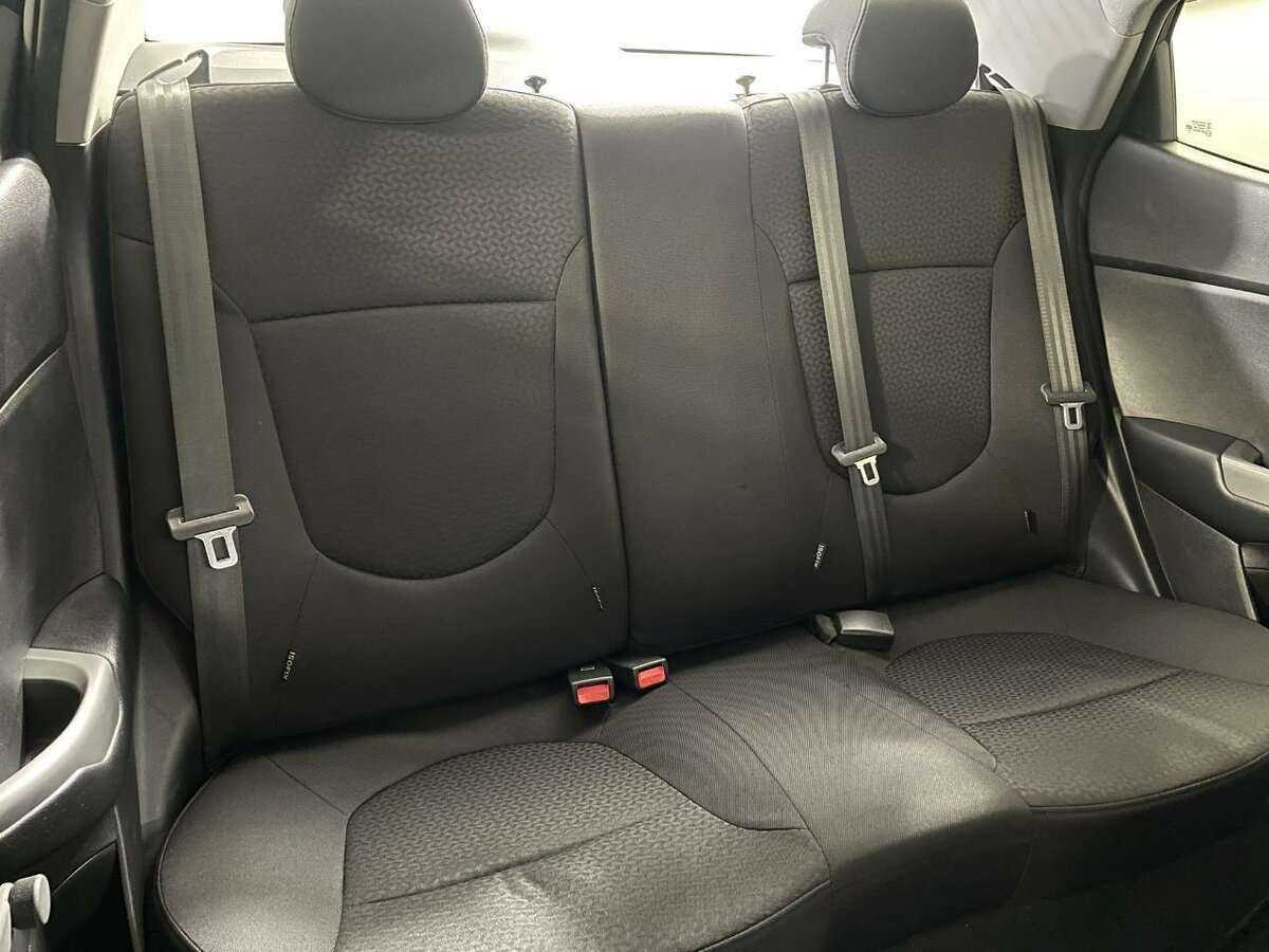 Б/У Киа Рио 2017 года. Фото: #13