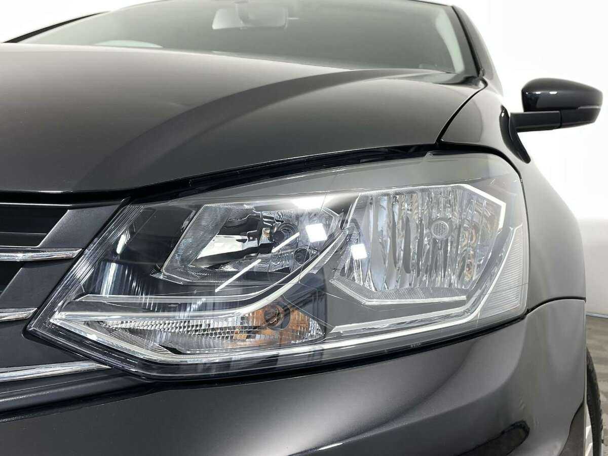 Б/У Фольксваген Поло 2019 года. Фото: #14