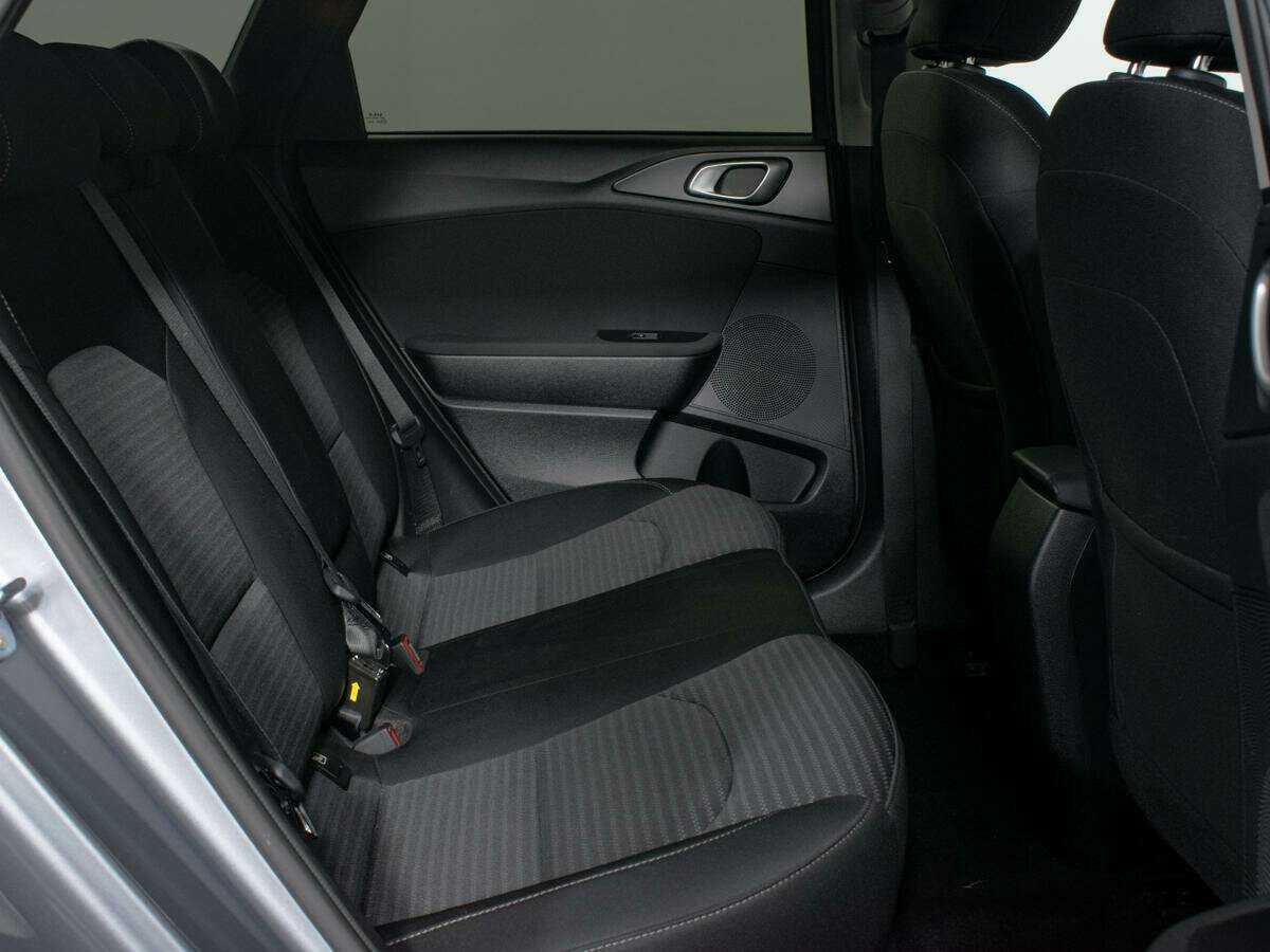 Kia Ceed 2021 года с пробегом. Фото: #9