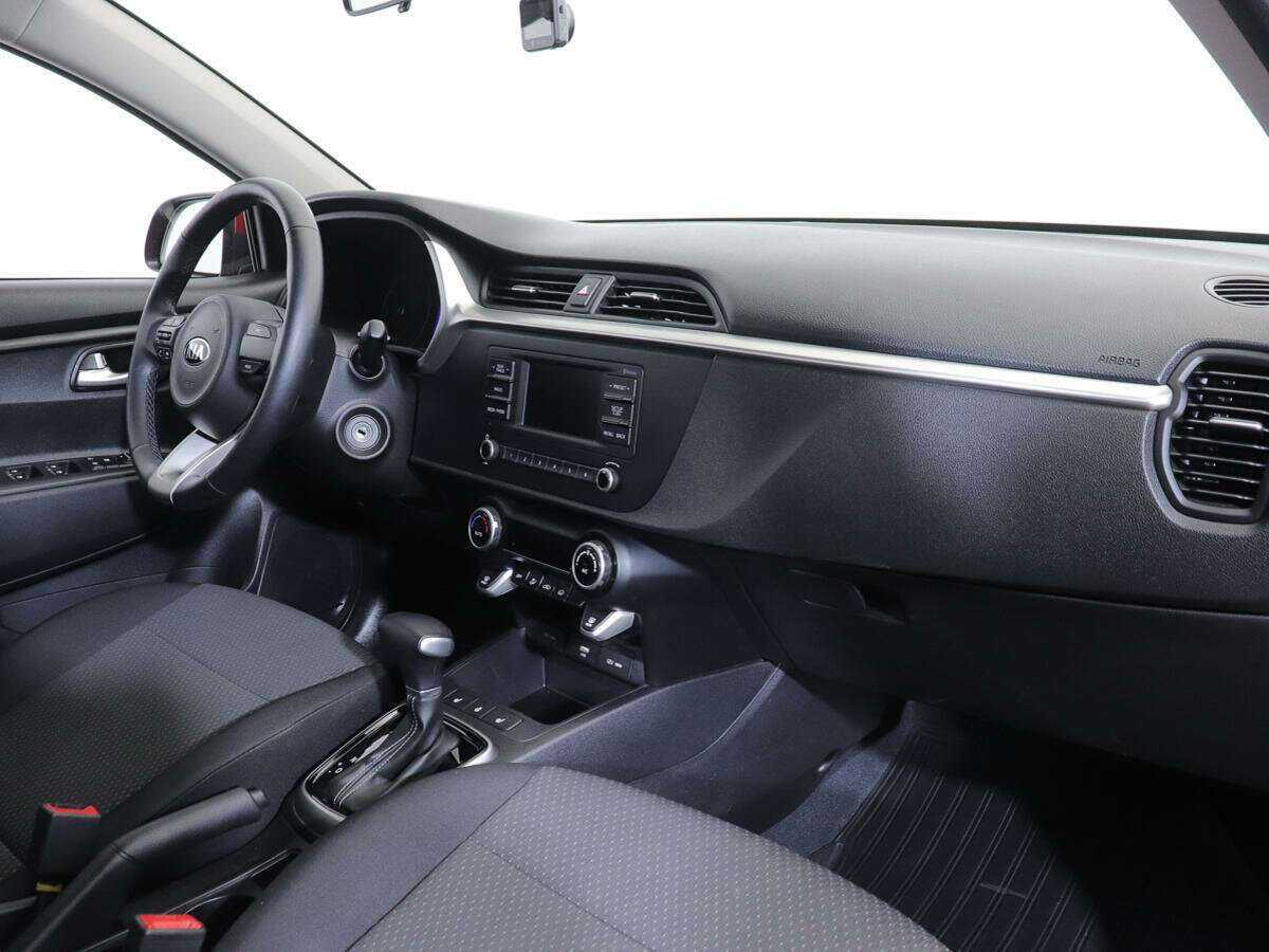 Б/У Киа Рио 2021 года. Фото: #8