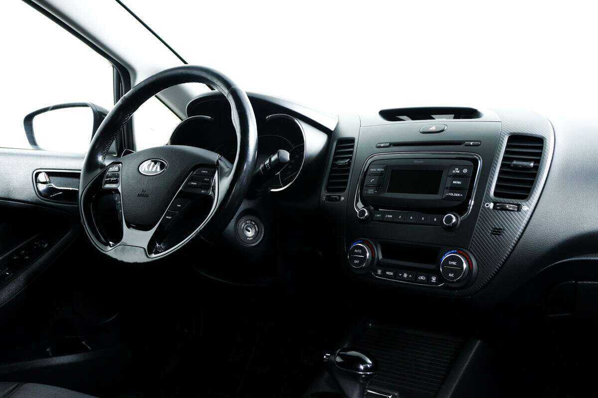 Б/У Киа Церато 2018 года. Фото: #7