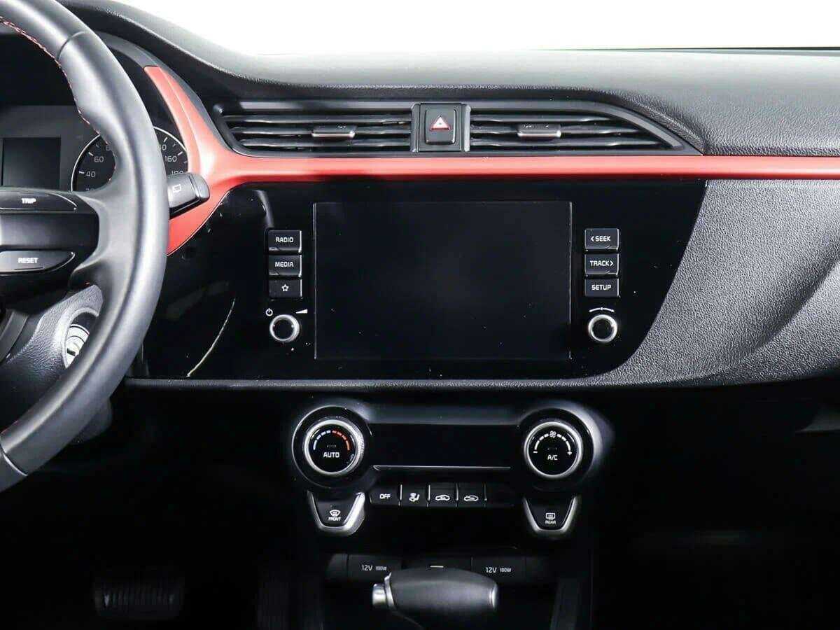 Б/У Киа Рио 2021 года. Фото: #8