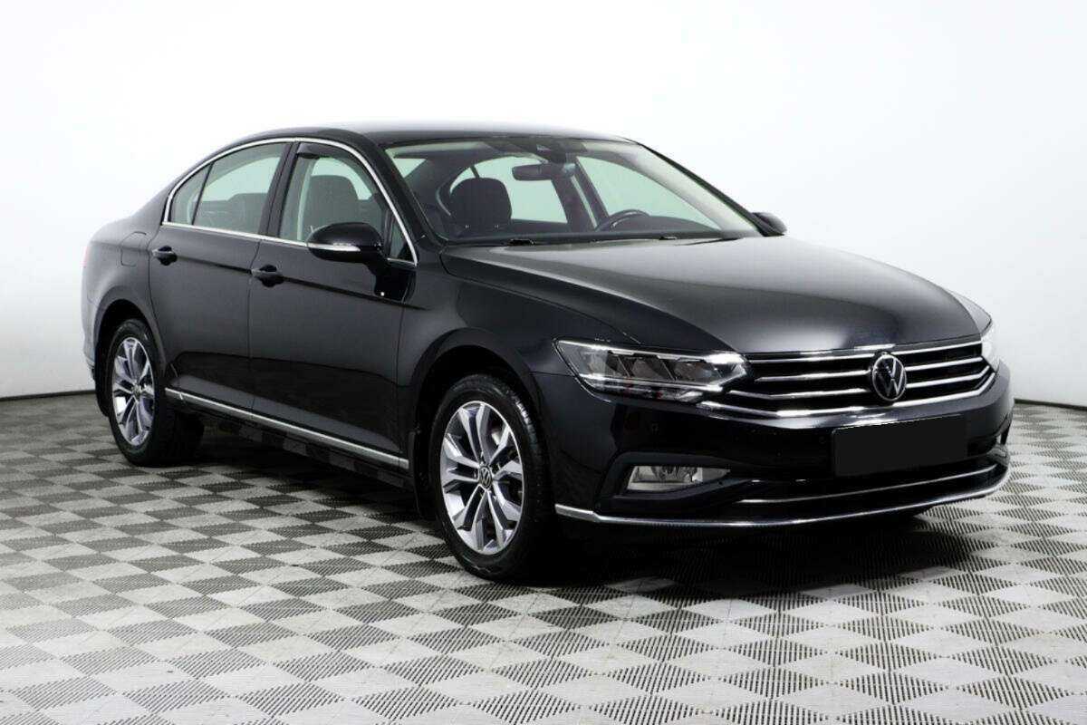 Volkswagen Passat 2021 года с пробегом. Фото: #2