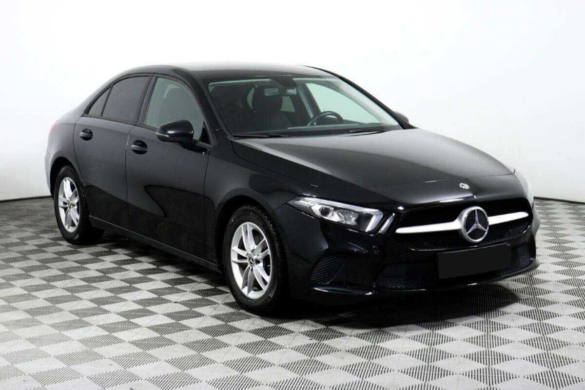 Mercedes-Benz A-Класс 2019 года с пробегом. Фото: #2