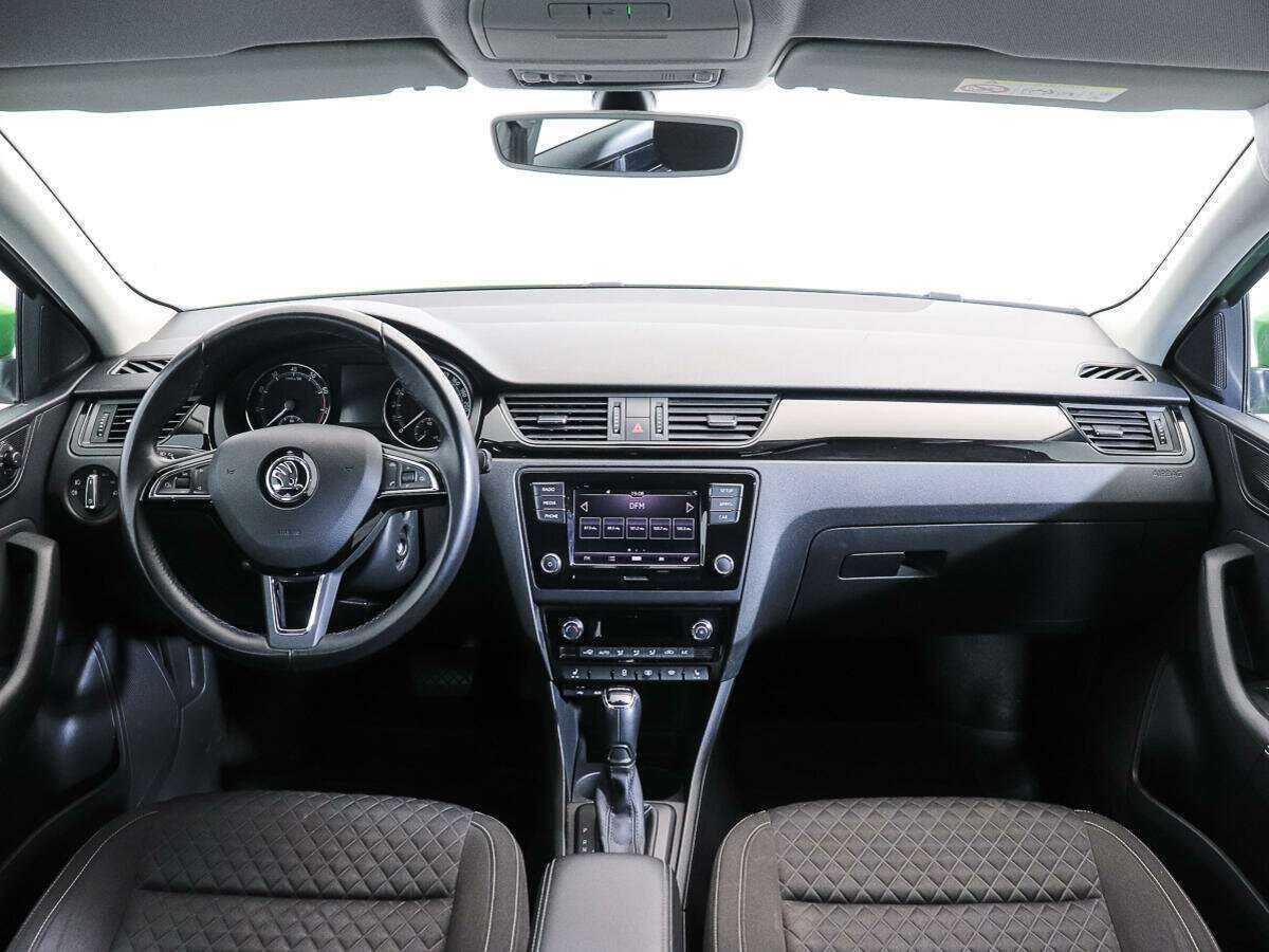 Б/У Шкода Рапид 2017 года. Фото: #10