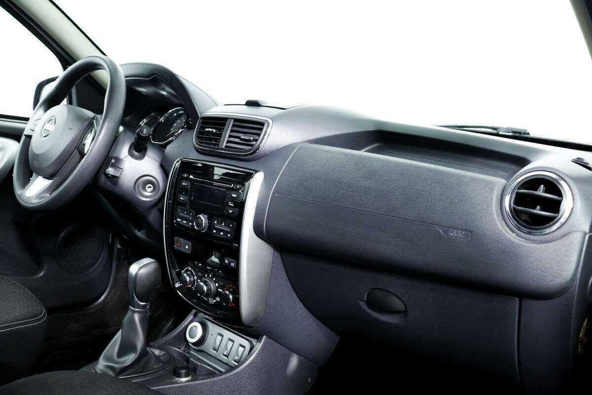 Б/У Ниссан Террано 2018 года. Фото: #8