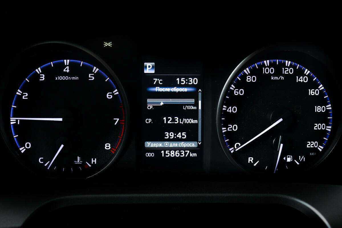 Toyota RAV4 2017 года с пробегом. Фото: #9