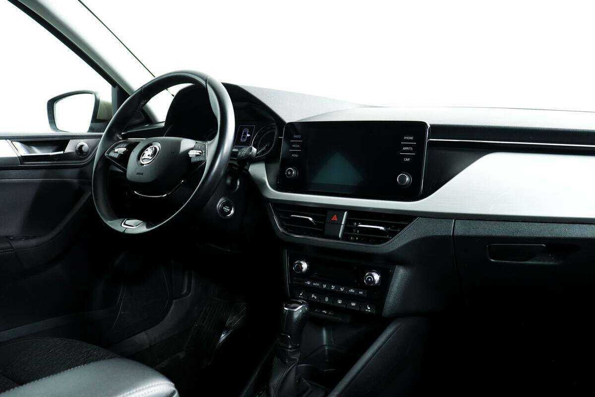 Б/У Шкода Рапид 2020 года. Фото: #7