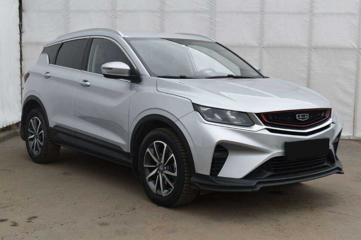 Б/У Джили Кулрэй 2021 года. Фото: #2