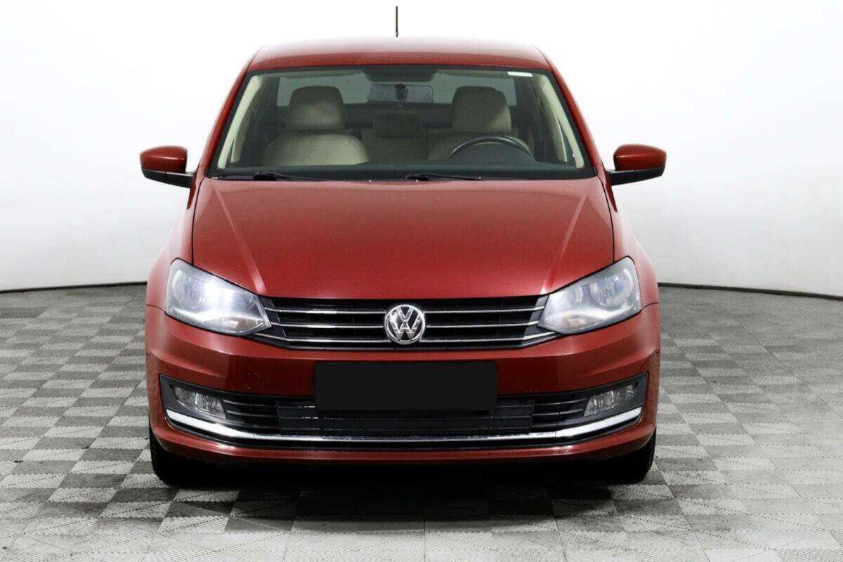 Б/У Фольксваген Поло 2018 года. Фото: #1