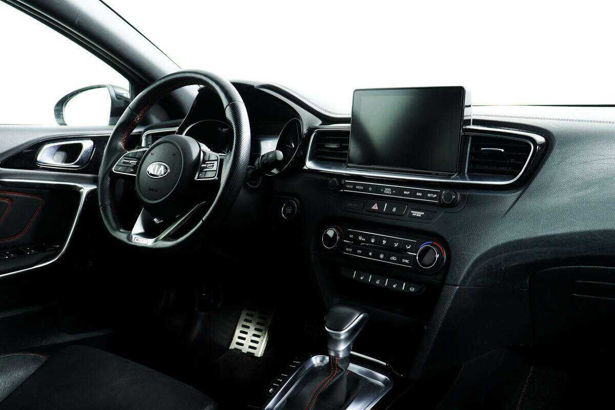 Kia Proceed 2019 года с пробегом. Фото: #8