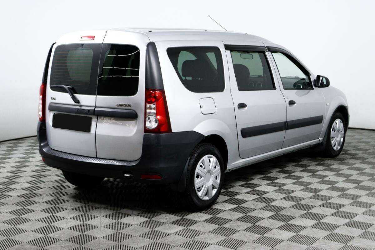 Б/У Лада (ВАЗ) Ларгус 2014 года. Фото: #4