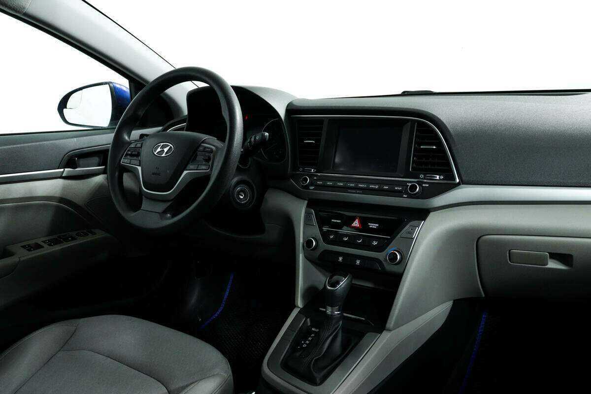 Б/У Хендай Елантра 2016 года. Фото: #8