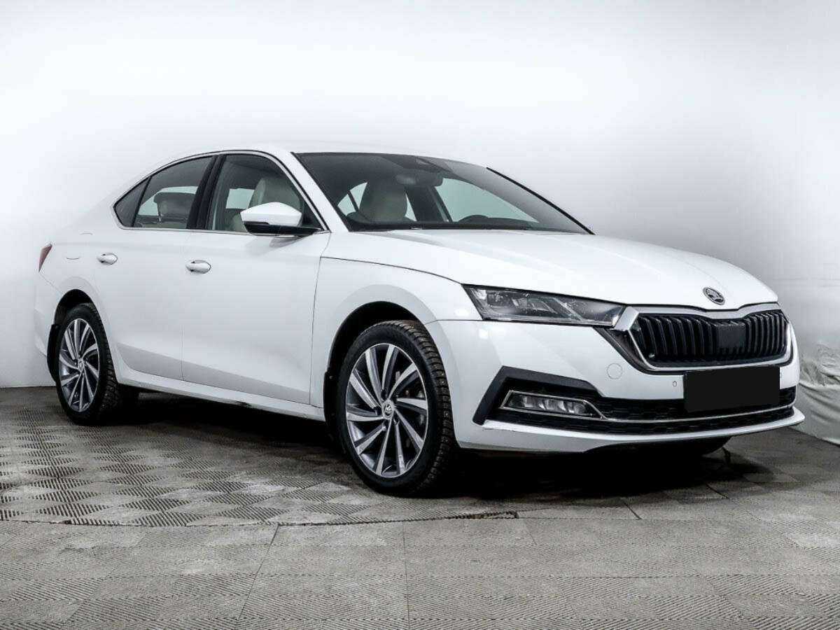 Skoda Octavia 2021 года с пробегом. Фото: #2