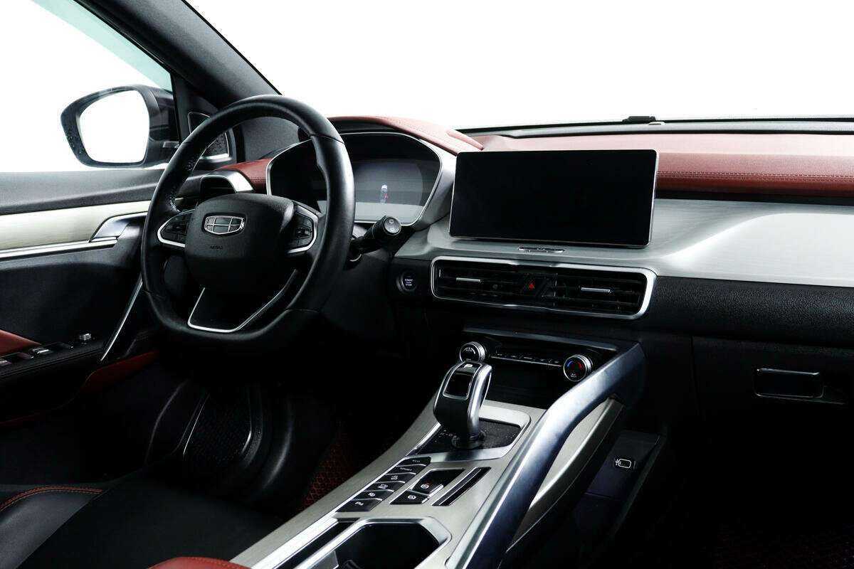 Б/У Джили Кулрэй 2021 года. Фото: #8