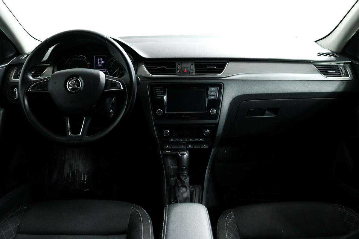 Б/У Шкода Рапид 2018 года. Фото: #10