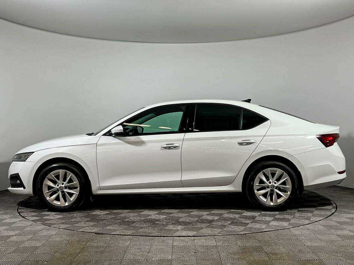 Skoda Octavia 2020 года с пробегом. Фото: #7