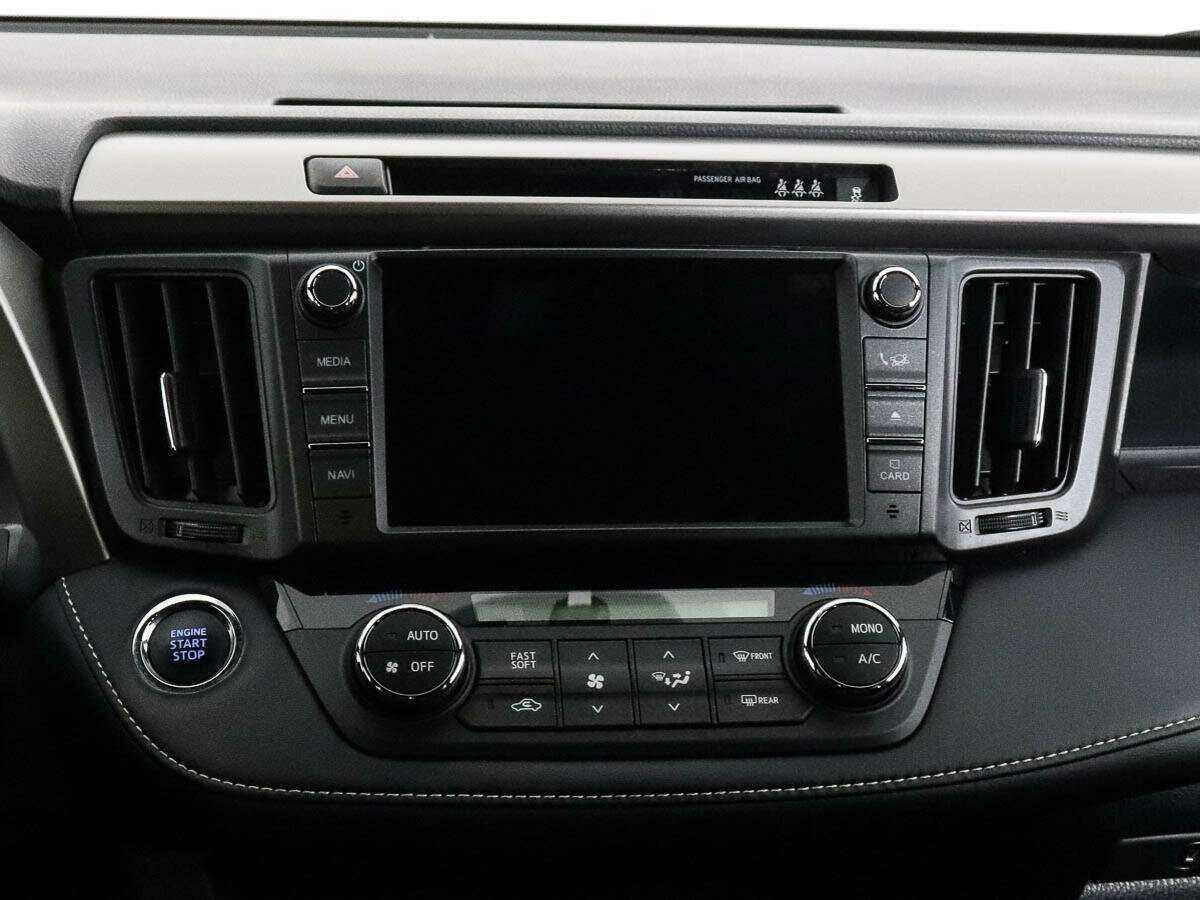 Toyota RAV4 2019 года с пробегом. Фото: #9