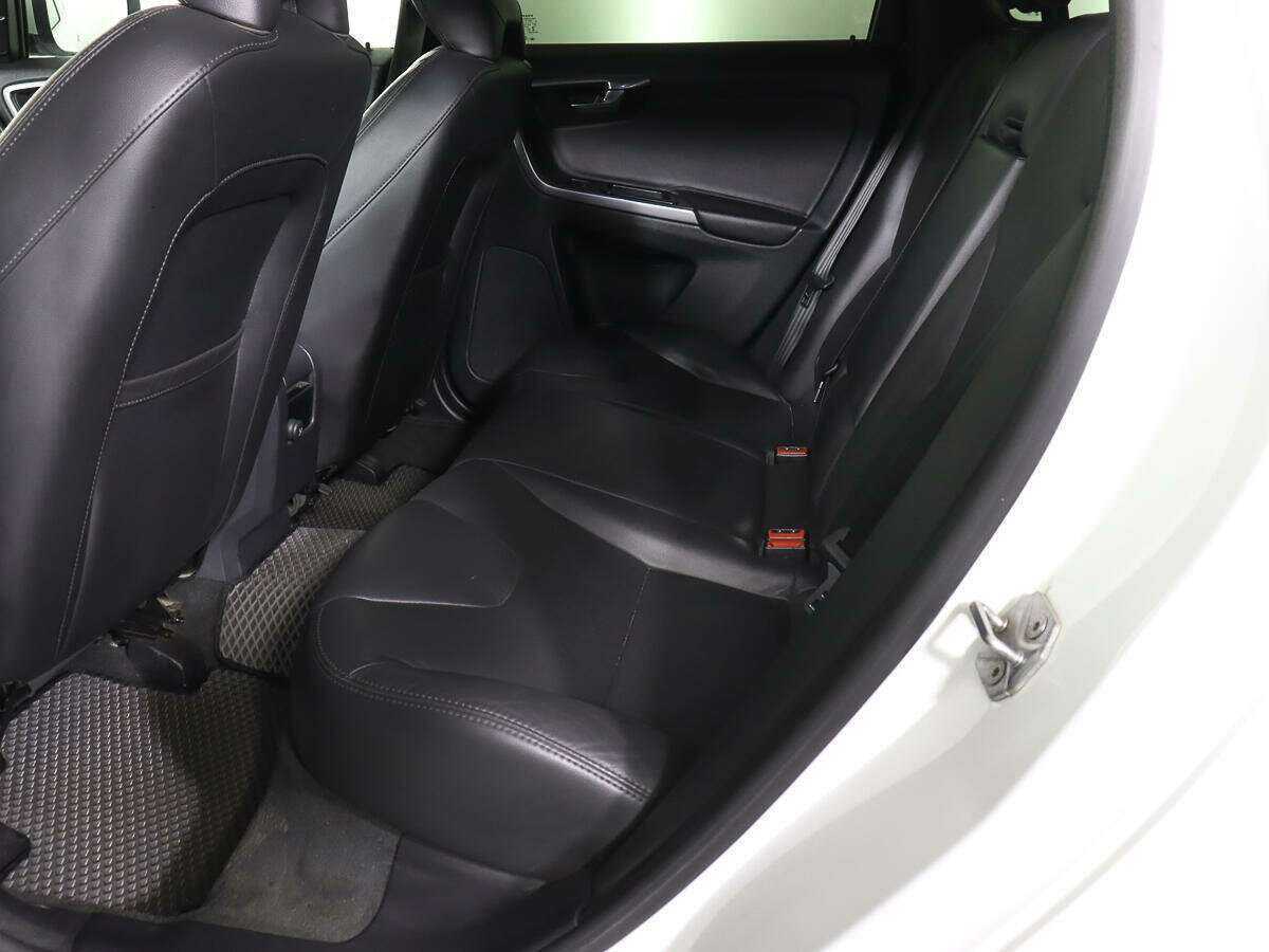 Volvo XC60 2015 года с пробегом. Фото: #8