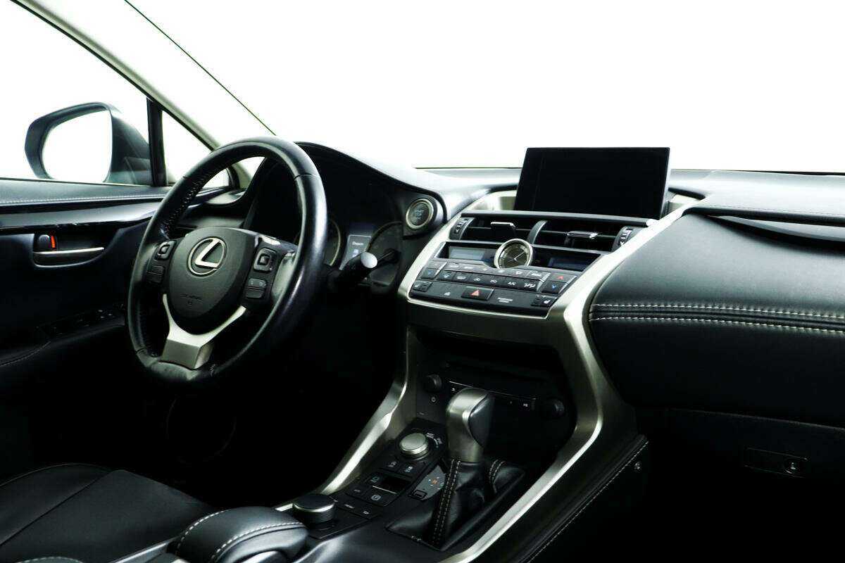 Lexus NX 2016 года с пробегом. Фото: #8