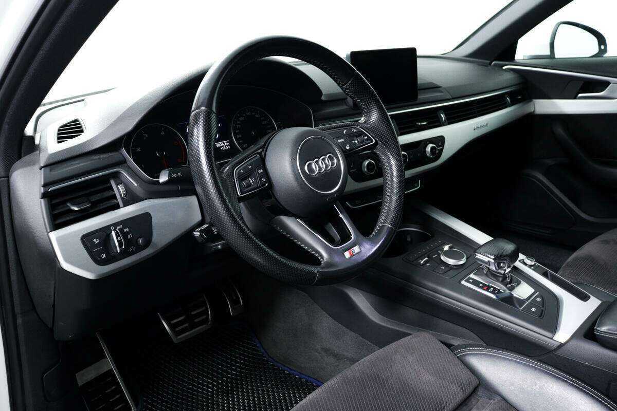 Audi A4 2017 года с пробегом. Фото: #12