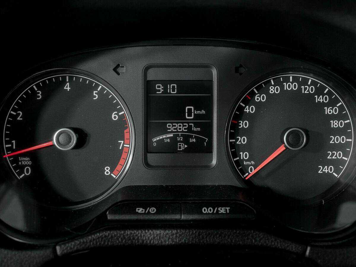 Б/У Фольксваген Поло 2018 года. Фото: #8