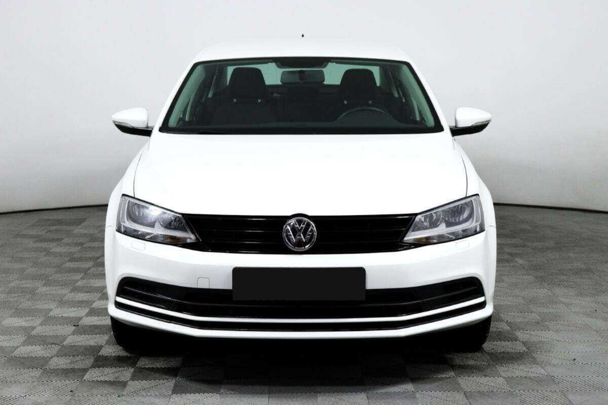 Б/У Фольксваген Джетта 2018 года. Фото: #1