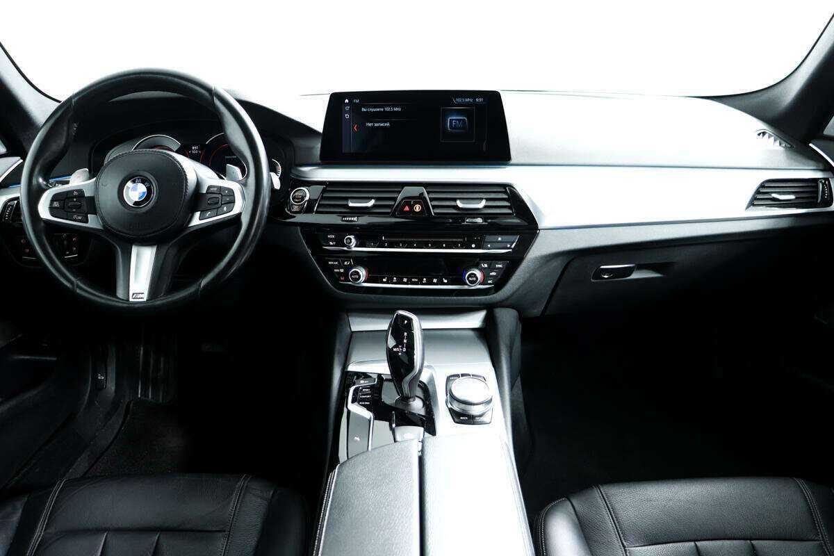 BMW 5 серии 2019 года с пробегом. Фото: #10