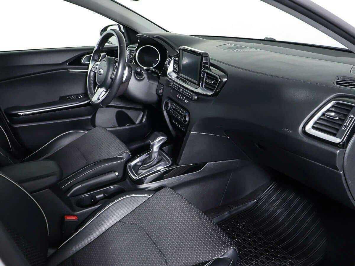 Б/У Киа Сид 2019 года. Фото: #7