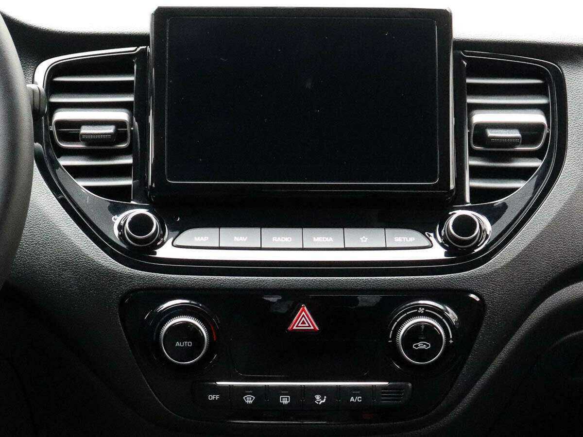 Б/У Хендай Солярис 2021 года. Фото: #9