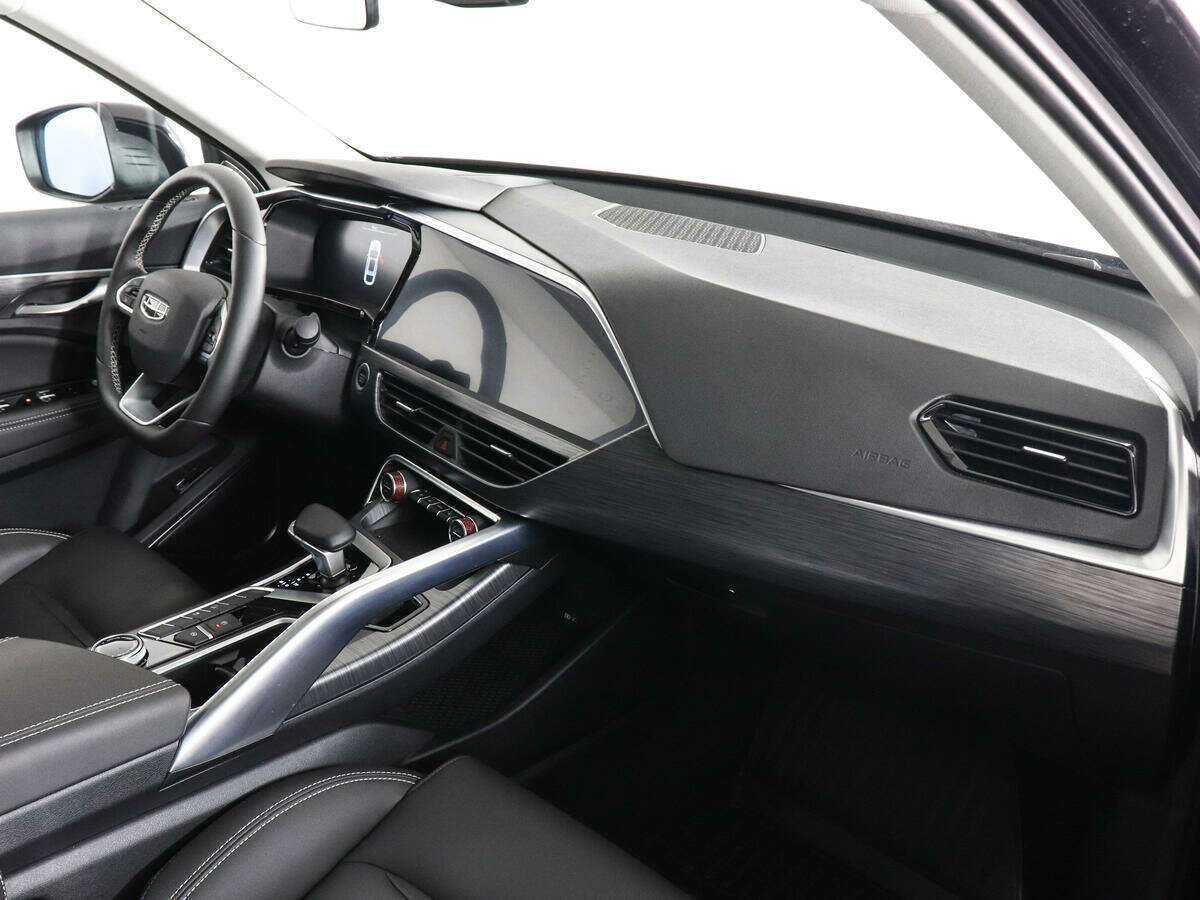 Geely Tugella 2023 года с пробегом. Фото: #7