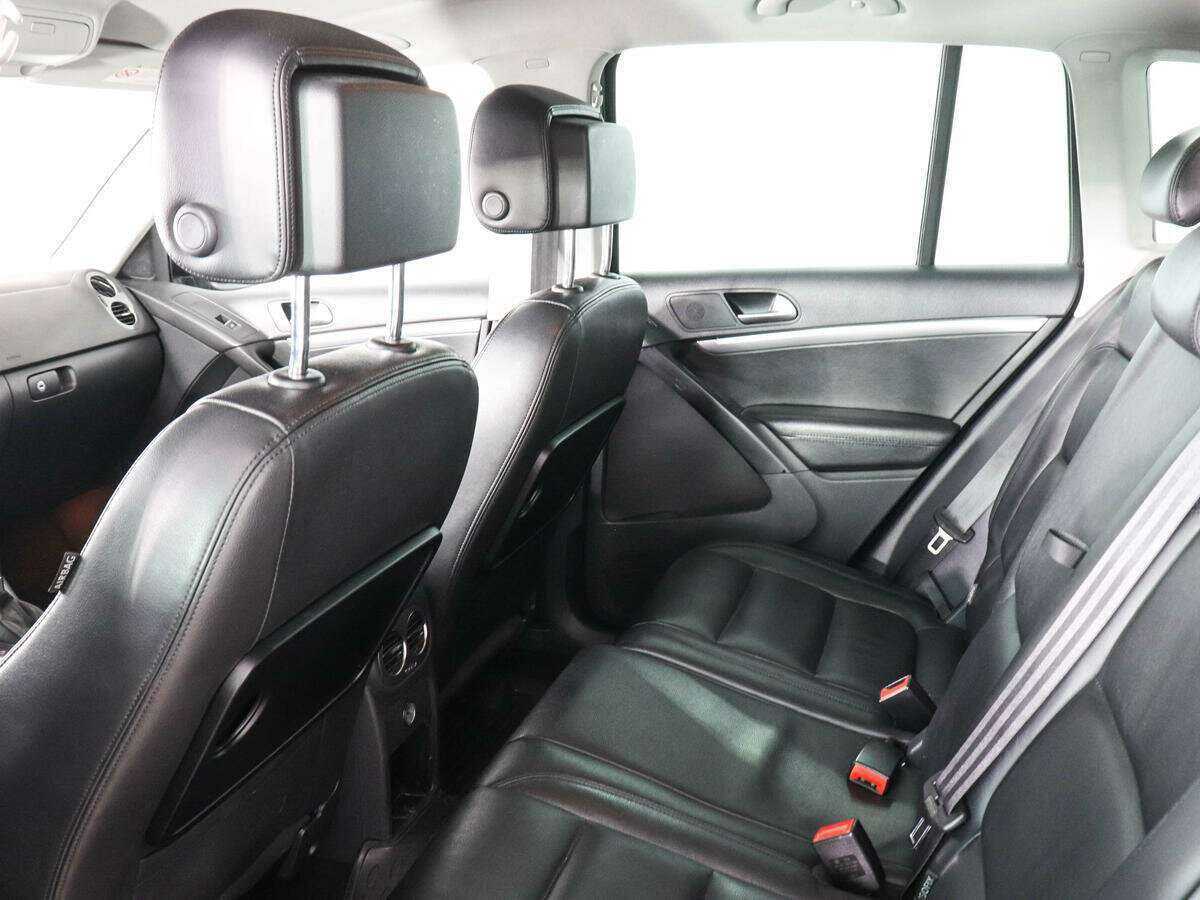 Volkswagen Tiguan 2012 года с пробегом. Фото: #7