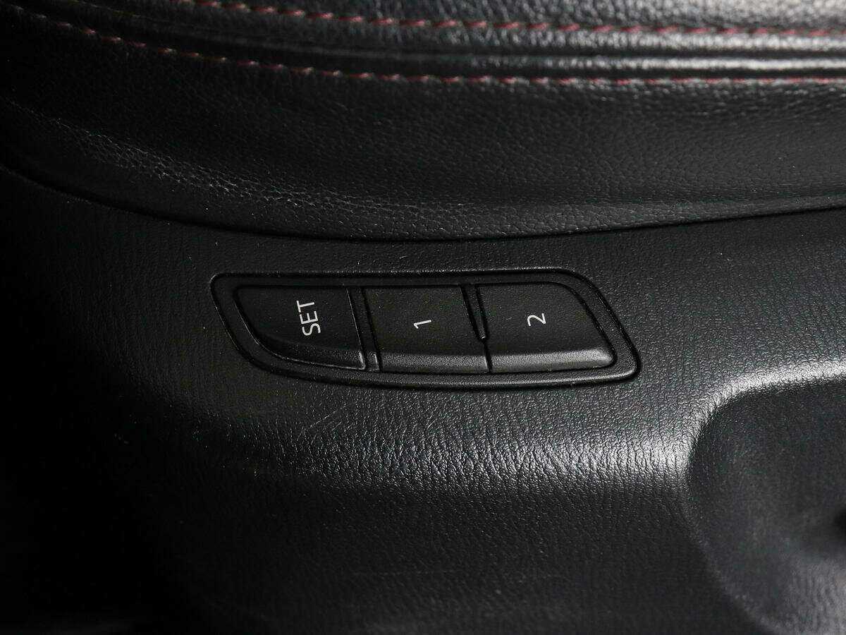 Б/У Мазда Ц-Икс-5 2015 года. Фото: #12