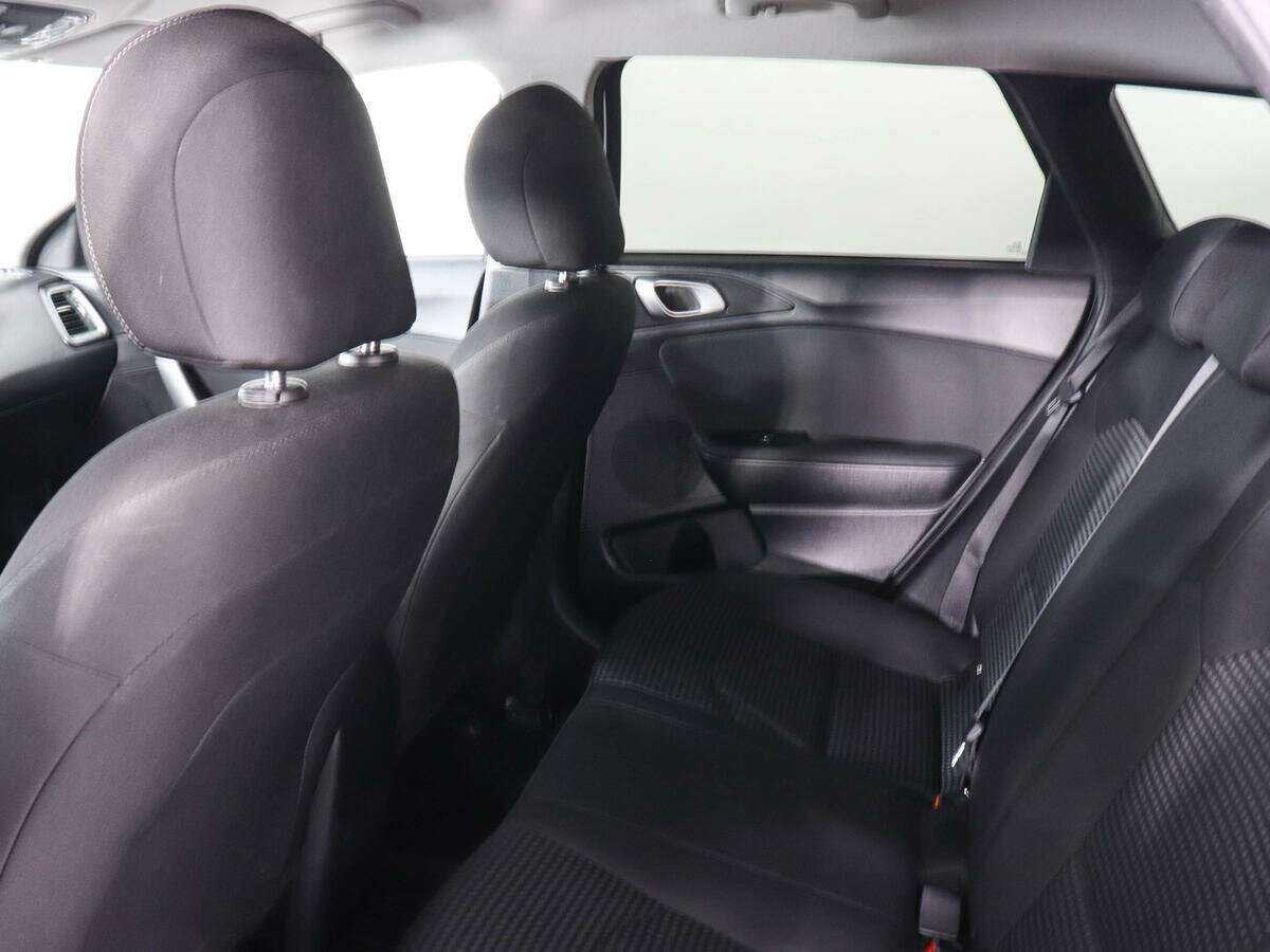 Б/У Киа Сид 2019 года. Фото: #11