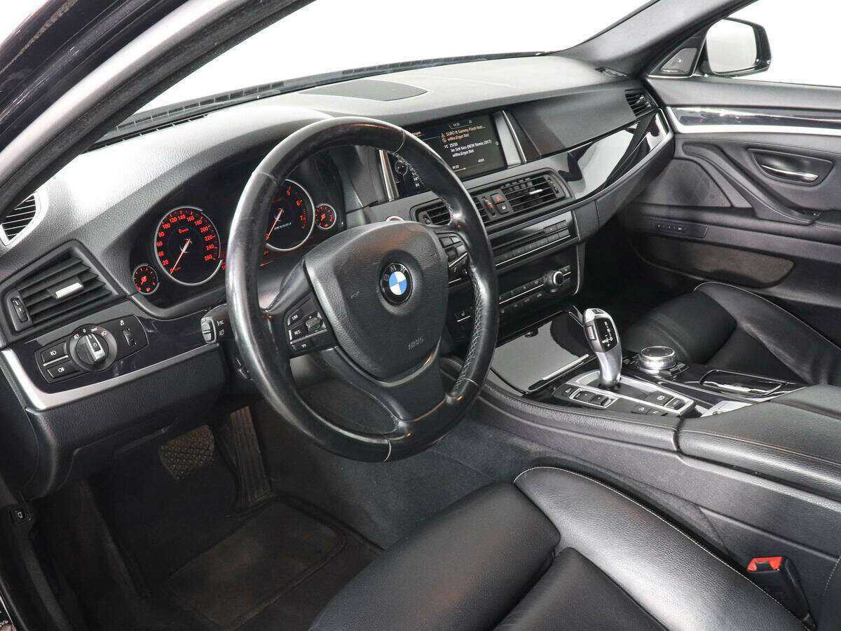 BMW 5 серии 2016 года с пробегом. Фото: #7