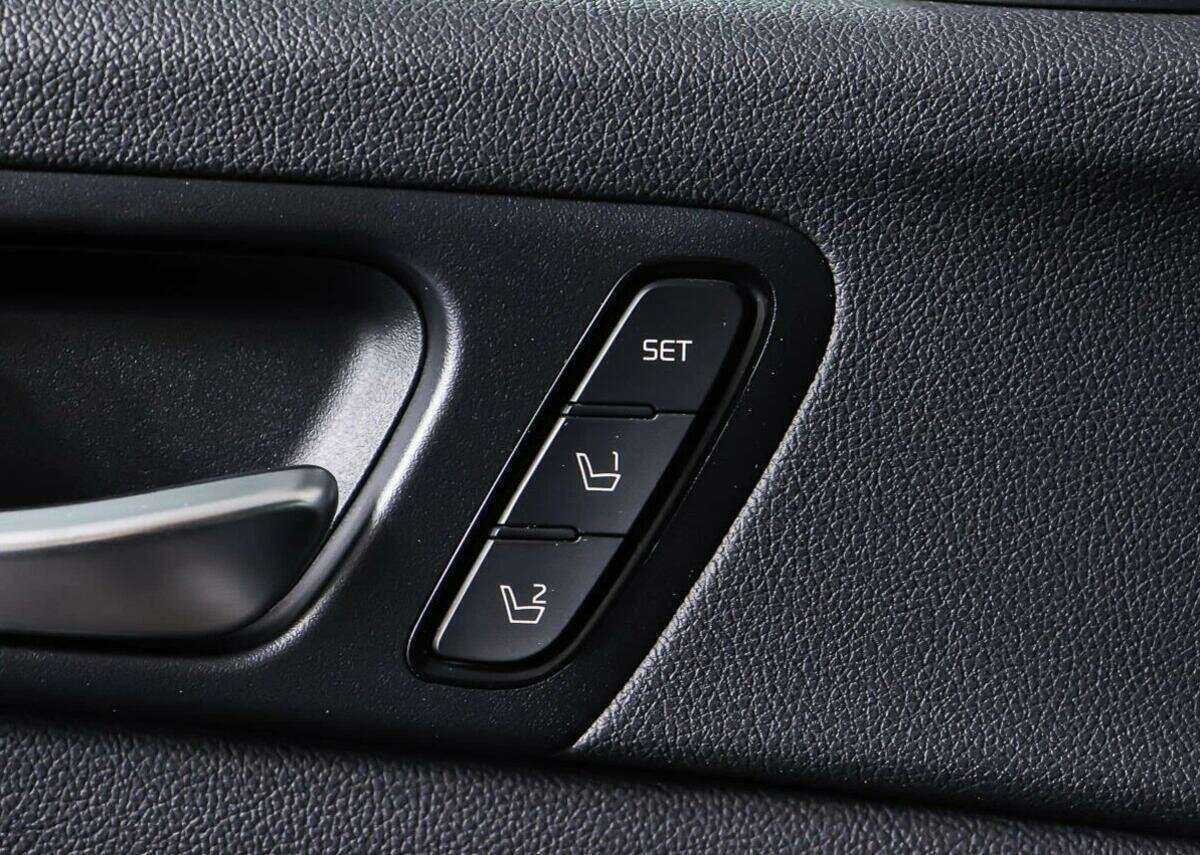 Б/У Киа Оптима 2016 года. Фото: #14