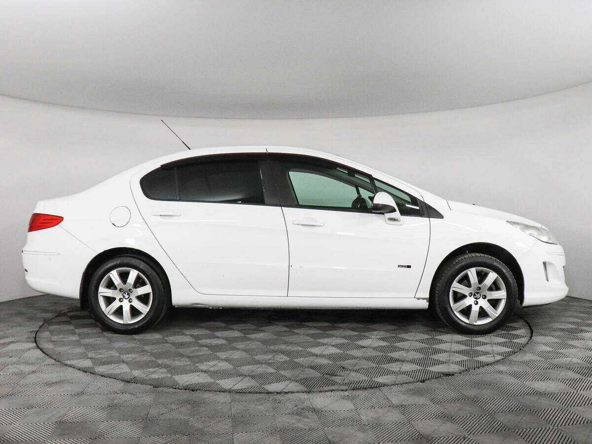 Б/У Пежо 408 2014 года. Фото: #3