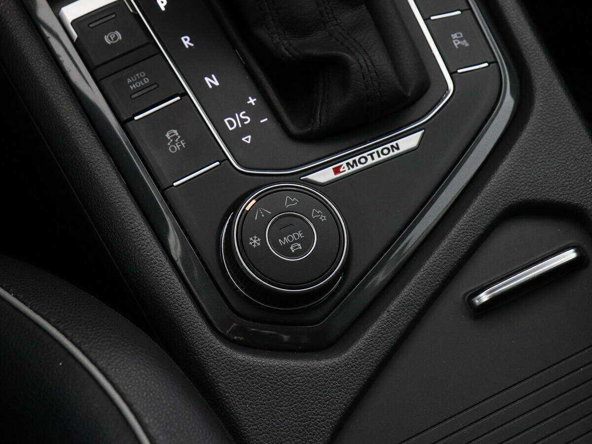 Volkswagen Tiguan 2017 года с пробегом. Фото: #14