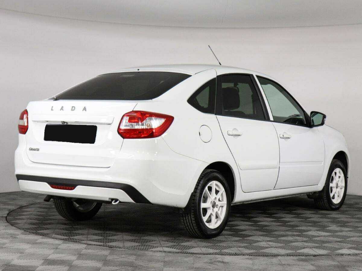 Б/У Лада (ВАЗ) Гранта 2020 года. Фото: #4
