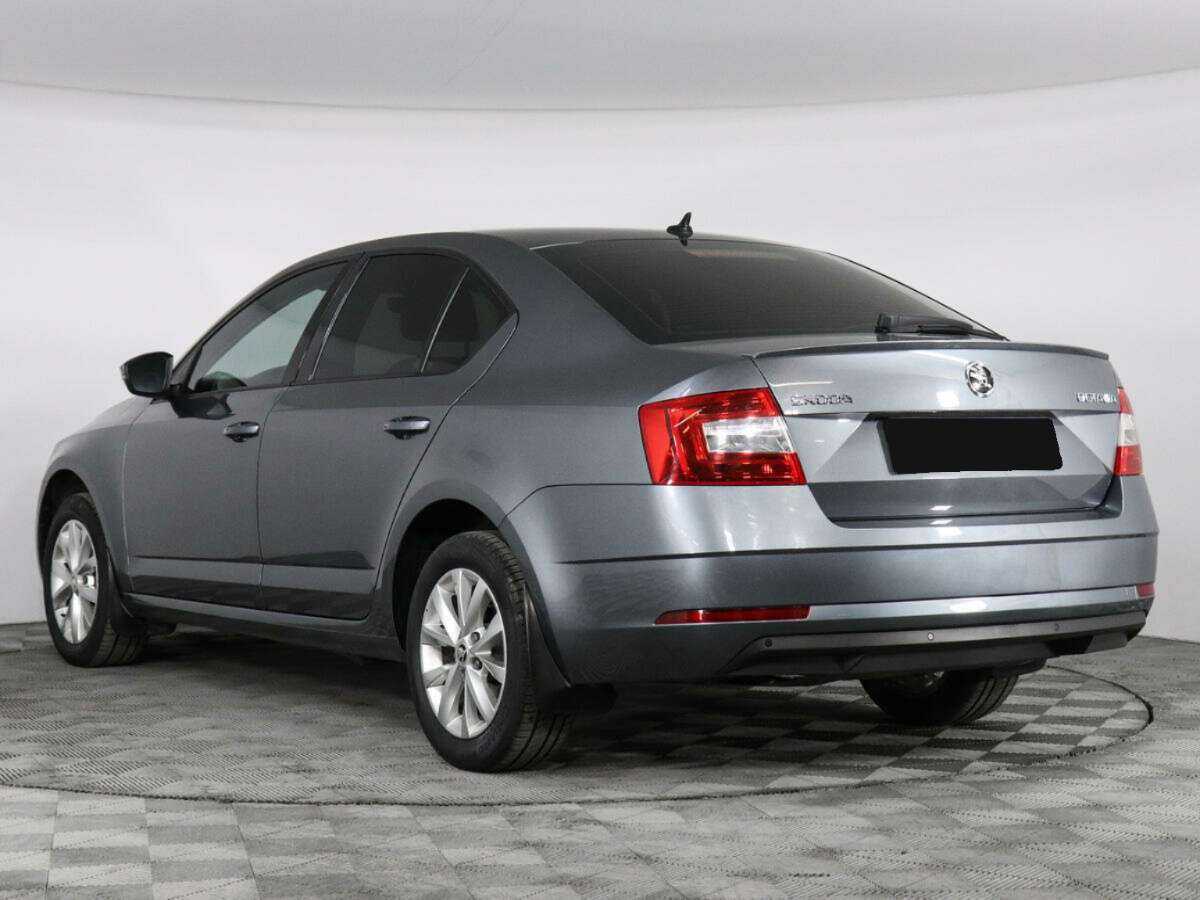 Б/У Шкода Октавия 2018 года. Фото: #6