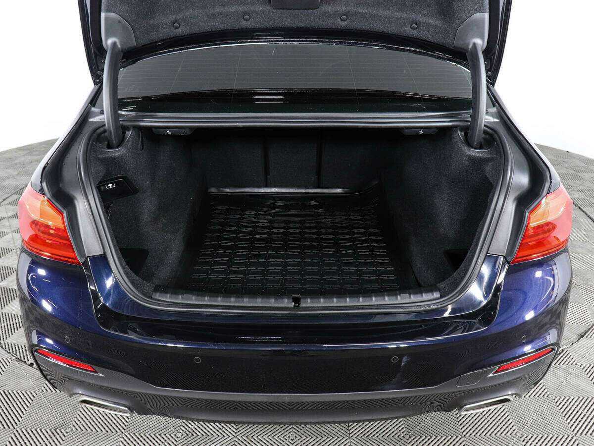 BMW 5 серии 2017 года с пробегом. Фото: #6