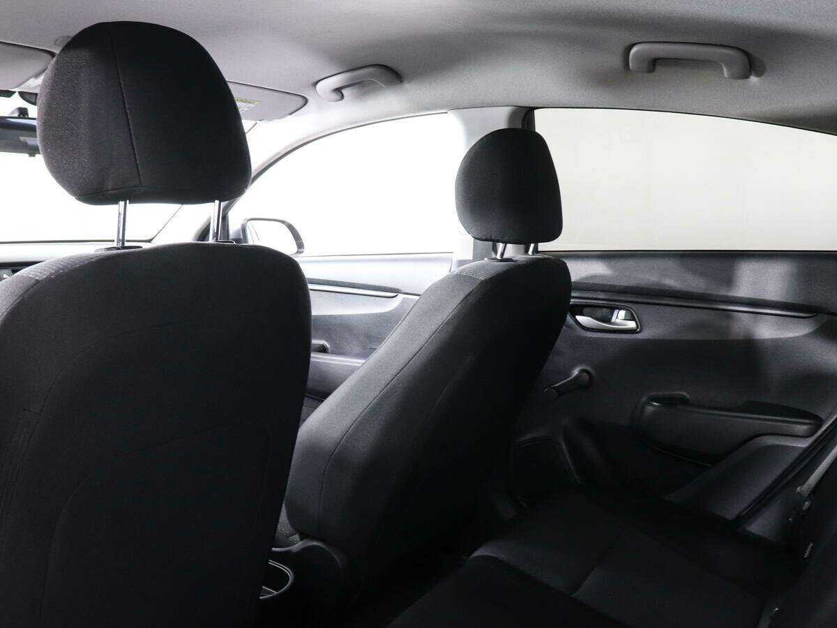 Б/У Киа Рио 2020 года. Фото: #11