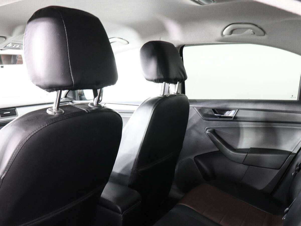 Б/У Шкода Рапид 2019 года. Фото: #10