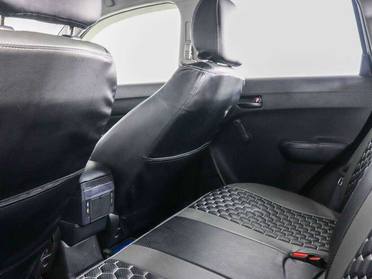 Б/У Сузуки Витара 2016 года. Фото: #8